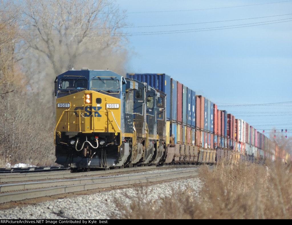 CSX 9001 on I69